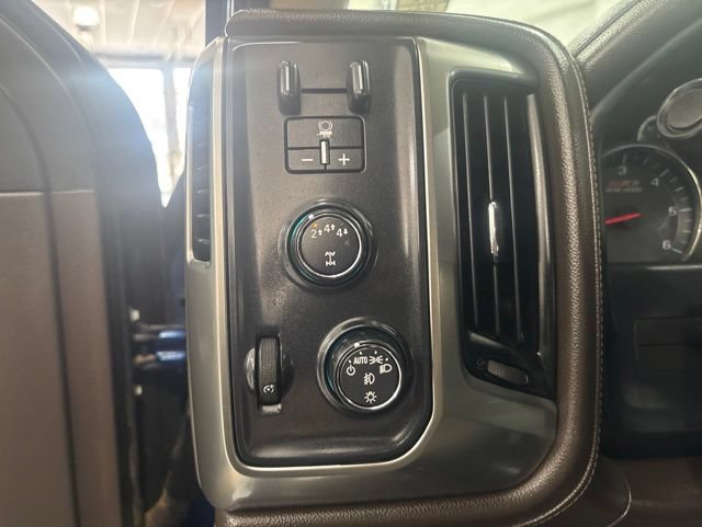 Used 2017 Chevrolet Silverado 2500 LTZ w/ Vortec Plus Package AWD/4WD image 12