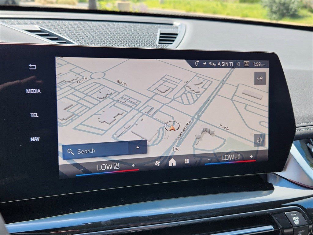 Used 2025 BMW X1 xDrive28i AWD/4WD image 13