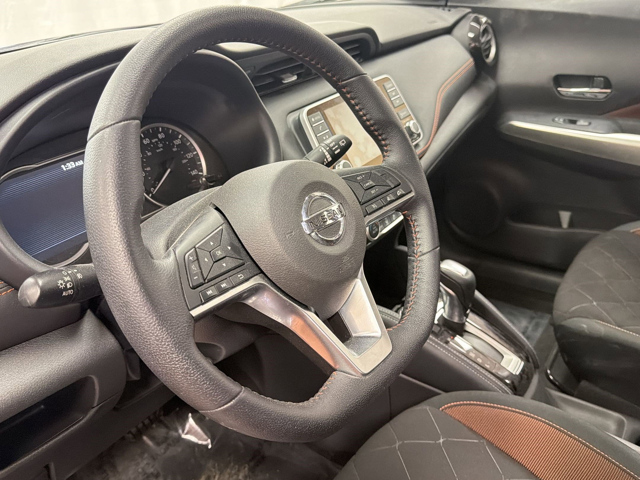 Used 2020 Nissan Kicks SR w/ Exterior Package image 14