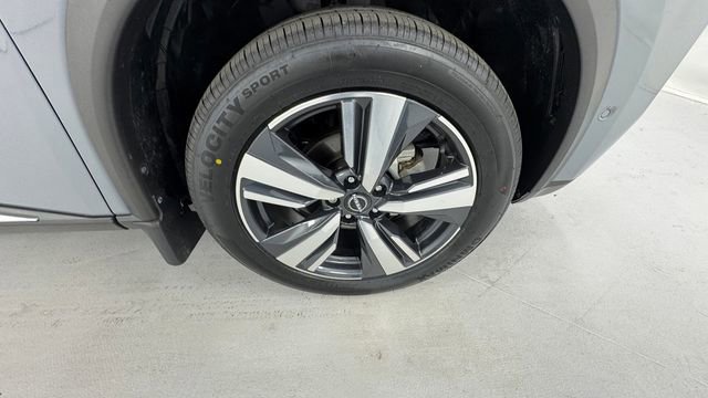 Certified 2022 Nissan Rogue SL w/ SL Premium Package FWD image 9