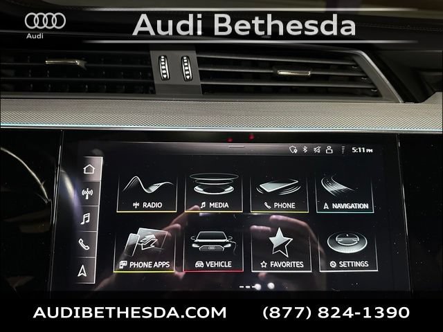 Certified 2024 Audi Q8 e-tron Prestige w/ Prestige Package AWD/4WD image 21