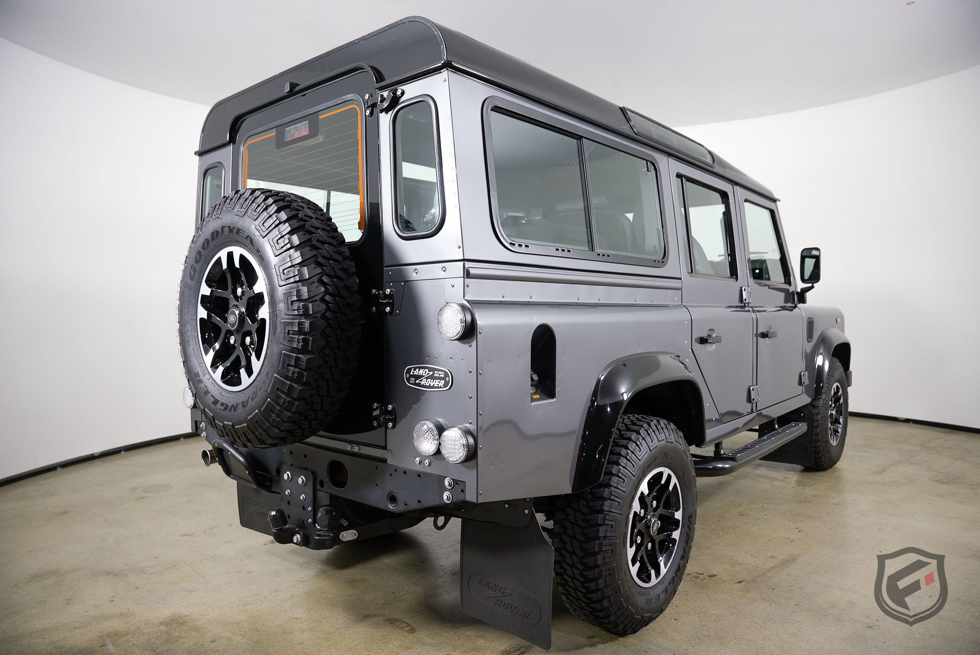 Used 1991 Land Rover Defender 110 image 9