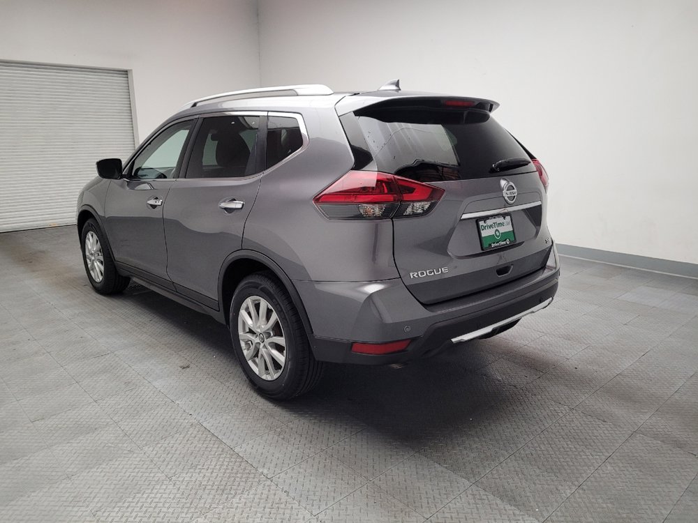 Used 2020 Nissan Rogue SV image 5
