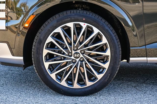 New 2026 Hyundai Palisade Calligraphy FWD image 11