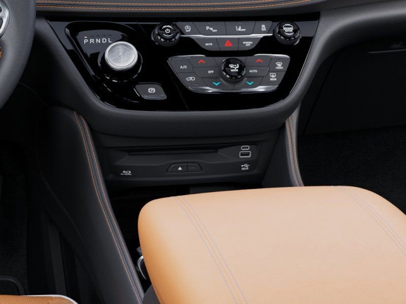 New 2026 Chrysler Pacifica Pinnacle image 24