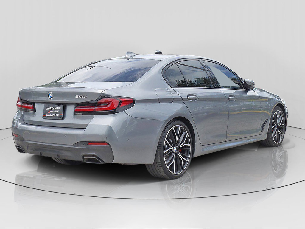 Used 2023 BMW 540i w/ M Sport Package RWD image 7