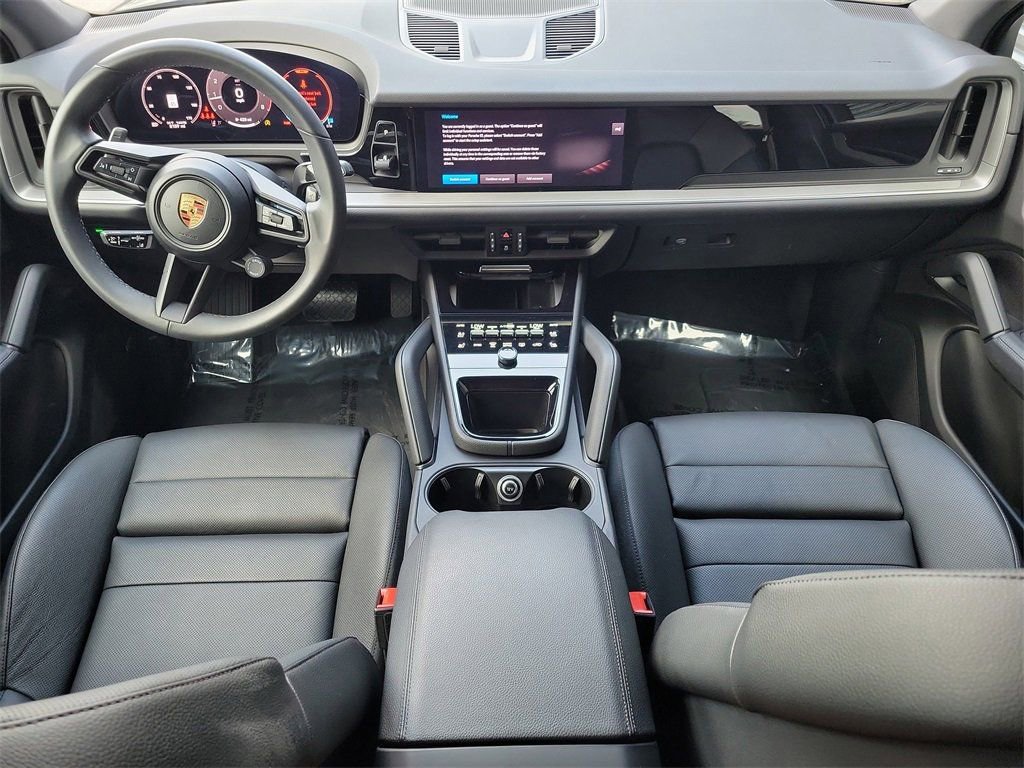 Certified 2025 Porsche Cayenne image 20