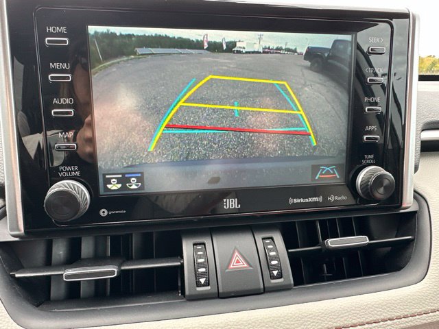 Used 2021 Toyota RAV4 XLE Premium AWD/4WD image 32