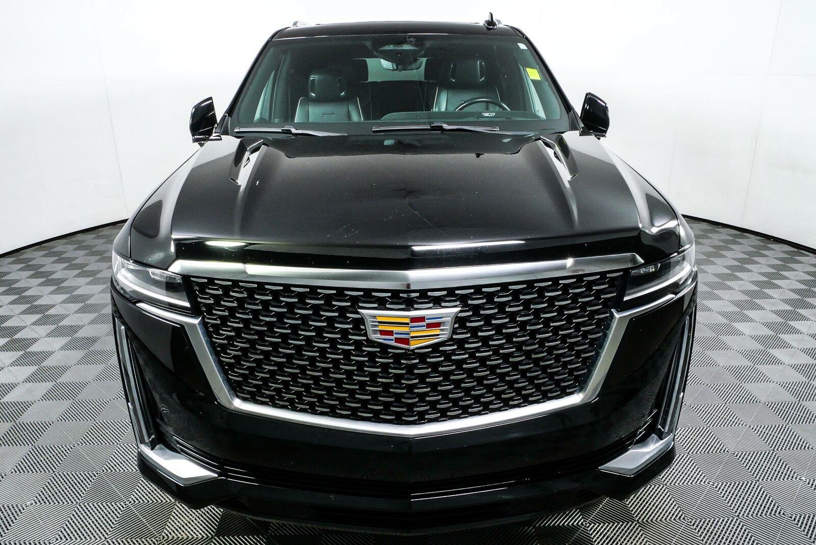 Used 2021 Cadillac Escalade Premium Luxury AWD/4WD image 28