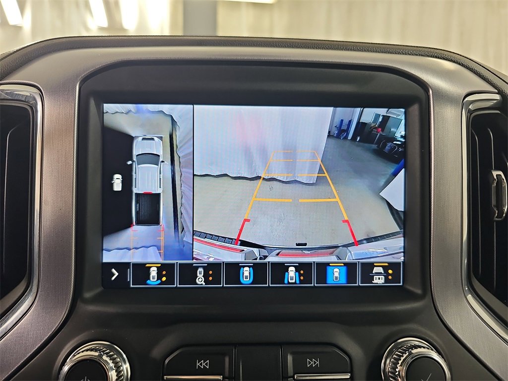 Used 2020 GMC Sierra 3500 SLT w/ SLT Premium Plus Package image 29