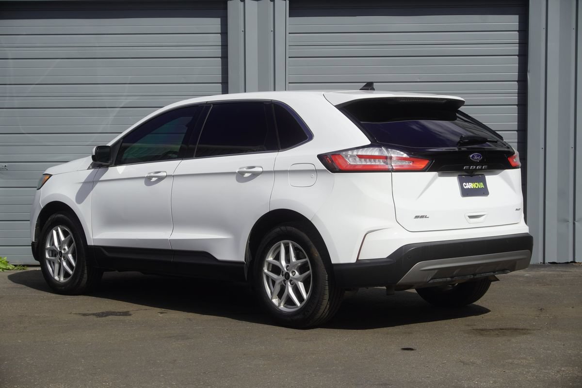 Used 2023 Ford Edge SEL AWD/4WD image 3