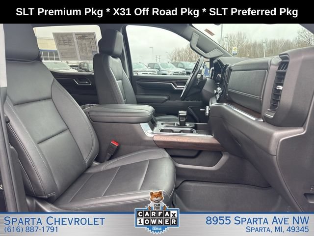 Used 2023 GMC Sierra 1500 SLT w/ SLT Premium Package AWD/4WD image 28