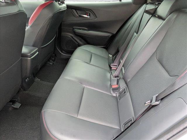 Used 2025 Toyota Prius Plug-In Hybrid image 17