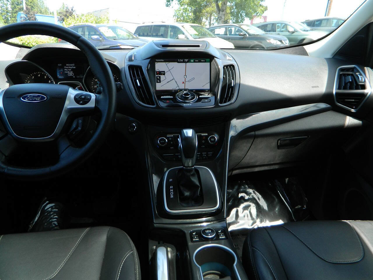 Used 2013 Ford Escape Titanium w/ Parking Technology Pkg AWD/4WD image 16
