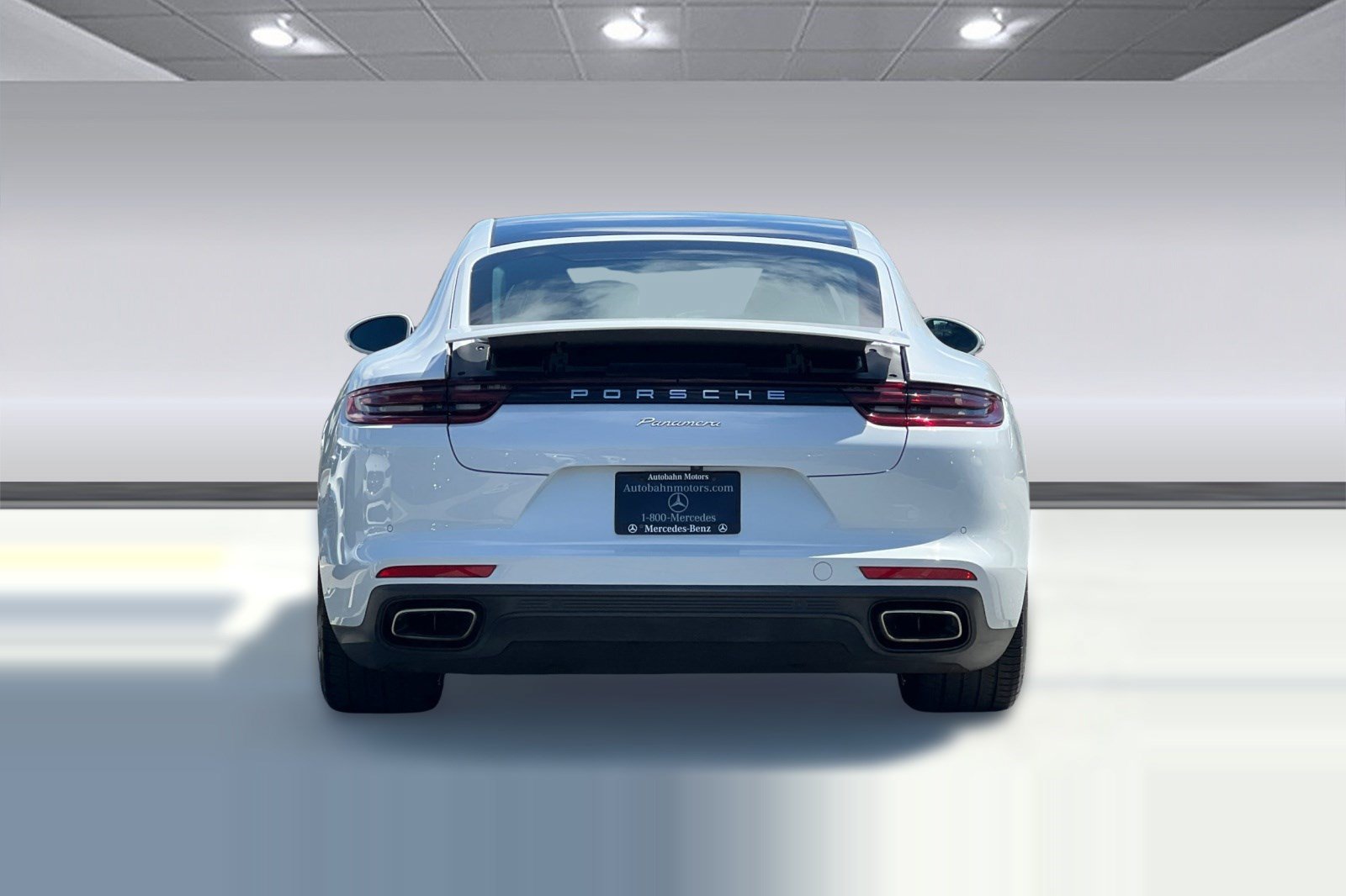 Used 2020 Porsche Panamera 4 AWD/4WD image 9