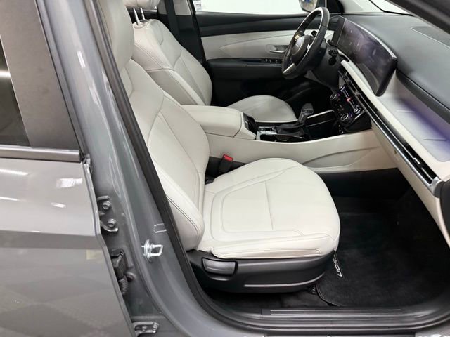 Certified 2025 Hyundai Tucson SEL image 36