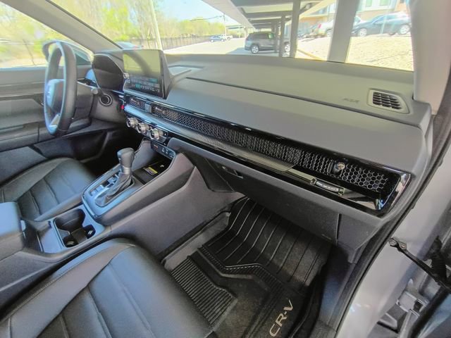 Used 2025 Honda CR-V EX-L image 45