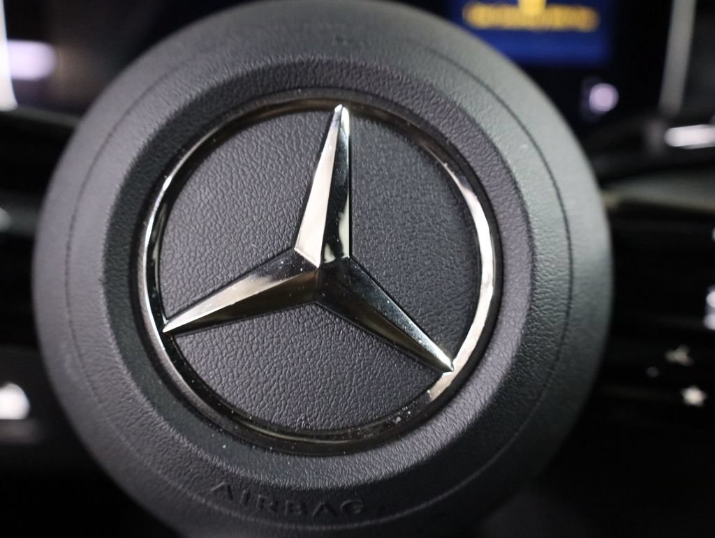 Certified 2026 Mercedes-Benz C 300 4MATIC Sedan image 14