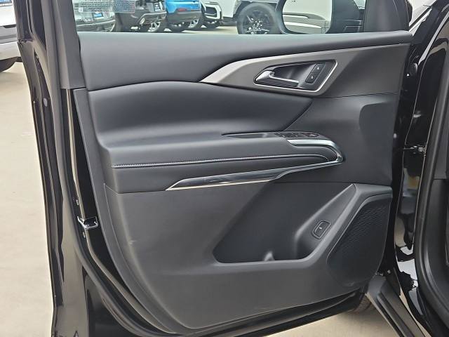New 2026 Chevrolet Traverse LT w/ LPO, Cargo Package FWD image 22