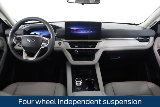 New 2026 Ford Explorer Active w/ Active Comfort Package image 25