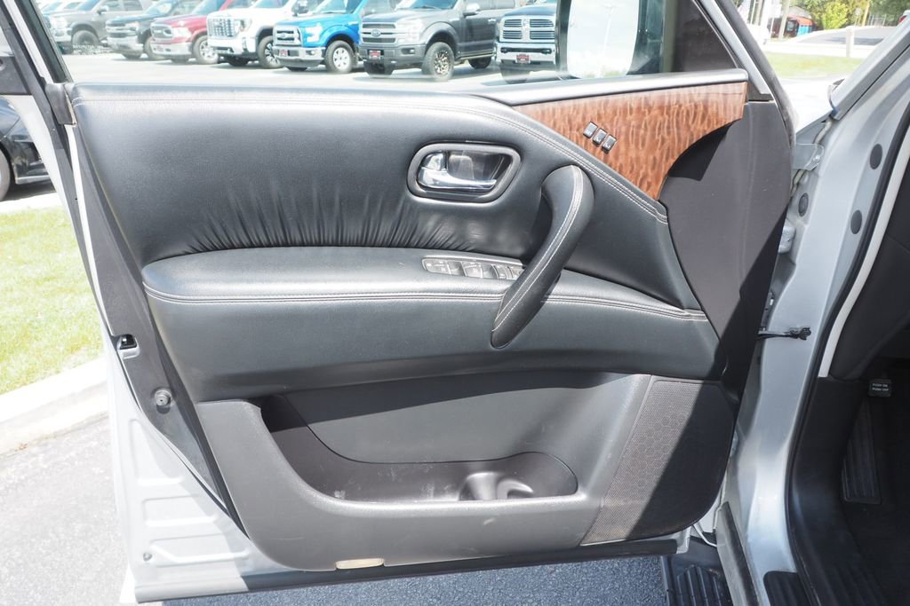 Used 2018 Nissan Armada SL w/ Moonroof Package AWD/4WD image 15