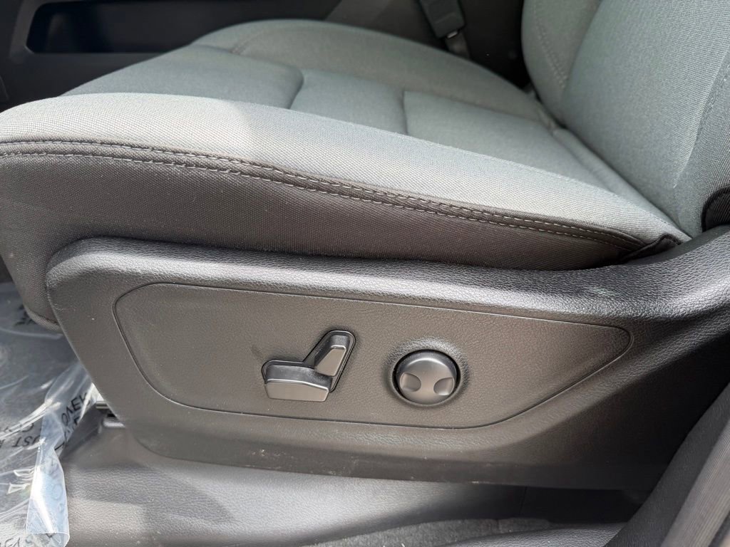 Used 2023 RAM 1500 Big Horn image 18
