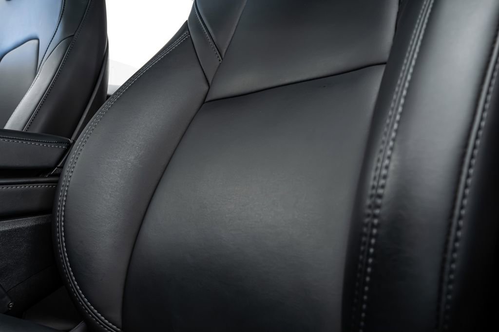 Used 2023 Tesla Model Y Long Range image 37