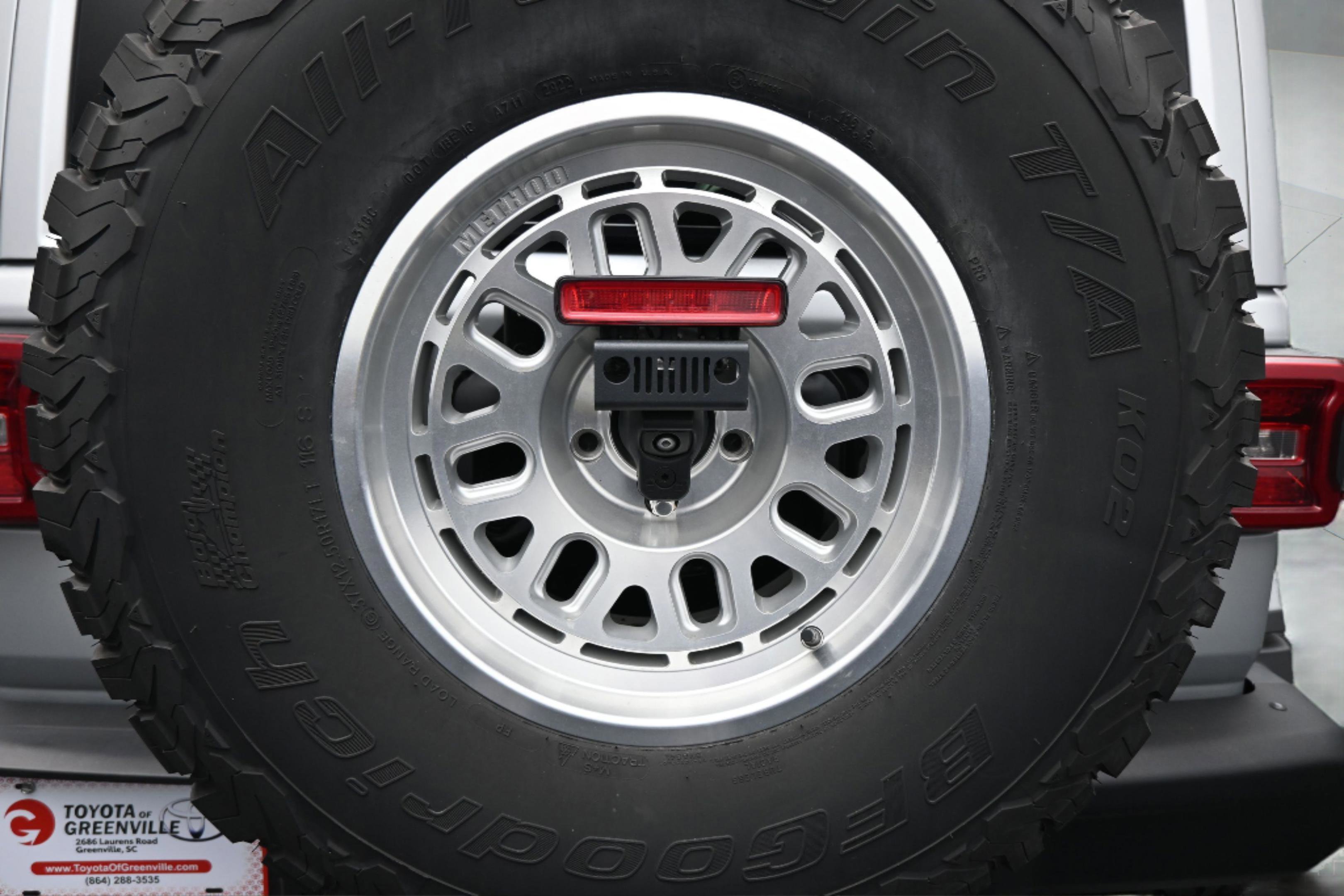 Used 2023 Jeep Wrangler Unlimited Rubicon w/ Steel Bumper Group AWD/4WD image 43