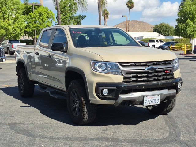 Used 2022 Chevrolet Colorado Z71 AWD/4WD image 3