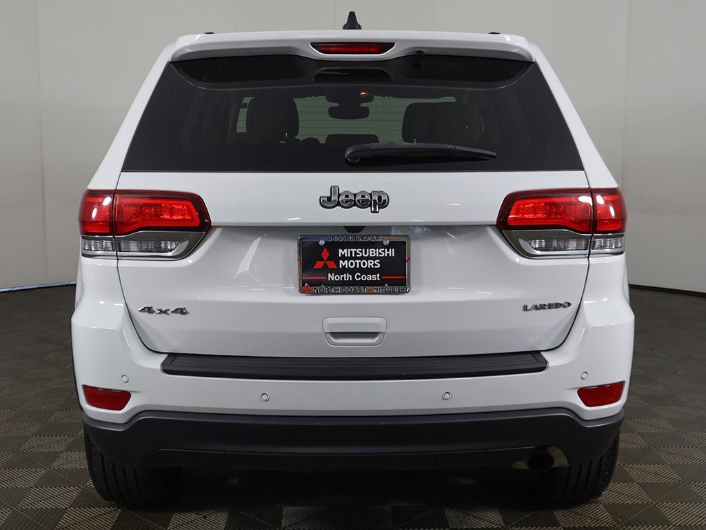 Used 2022 Jeep Grand Cherokee Laredo E image 10