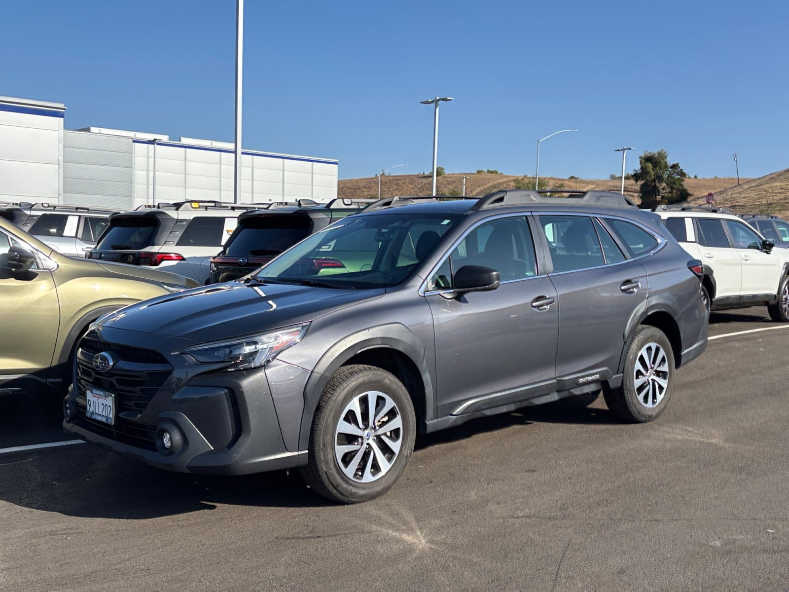 Used 2024 Subaru Outback AWD/4WD image 23