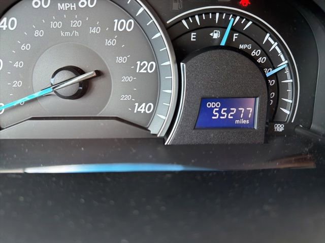 Used 2013 Toyota Camry LE FWD image 7