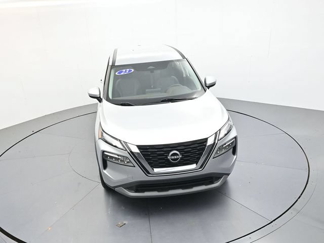 Used 2023 Nissan Rogue SV FWD image 34