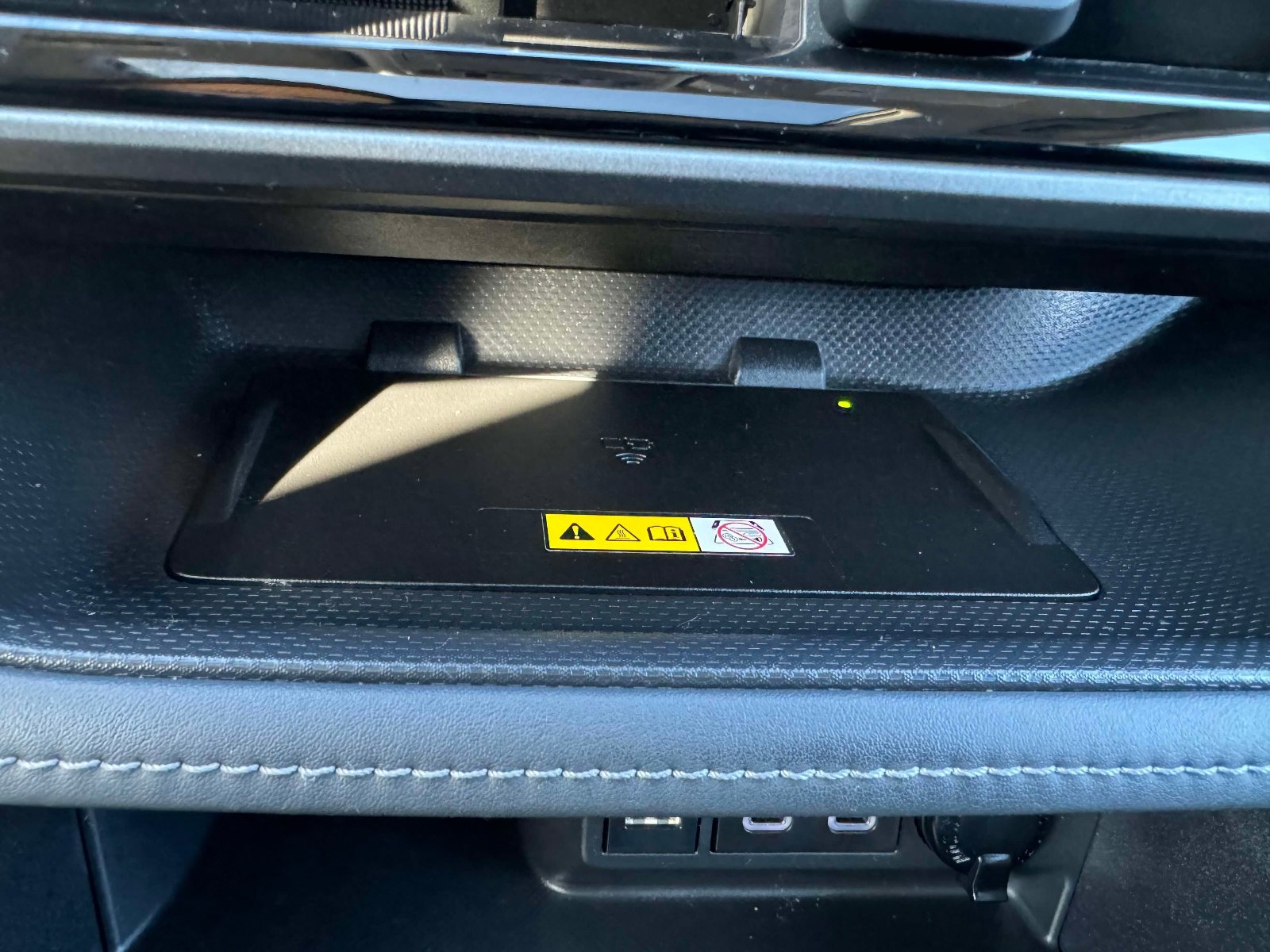 Used 2023 Toyota Highlander XLE image 32