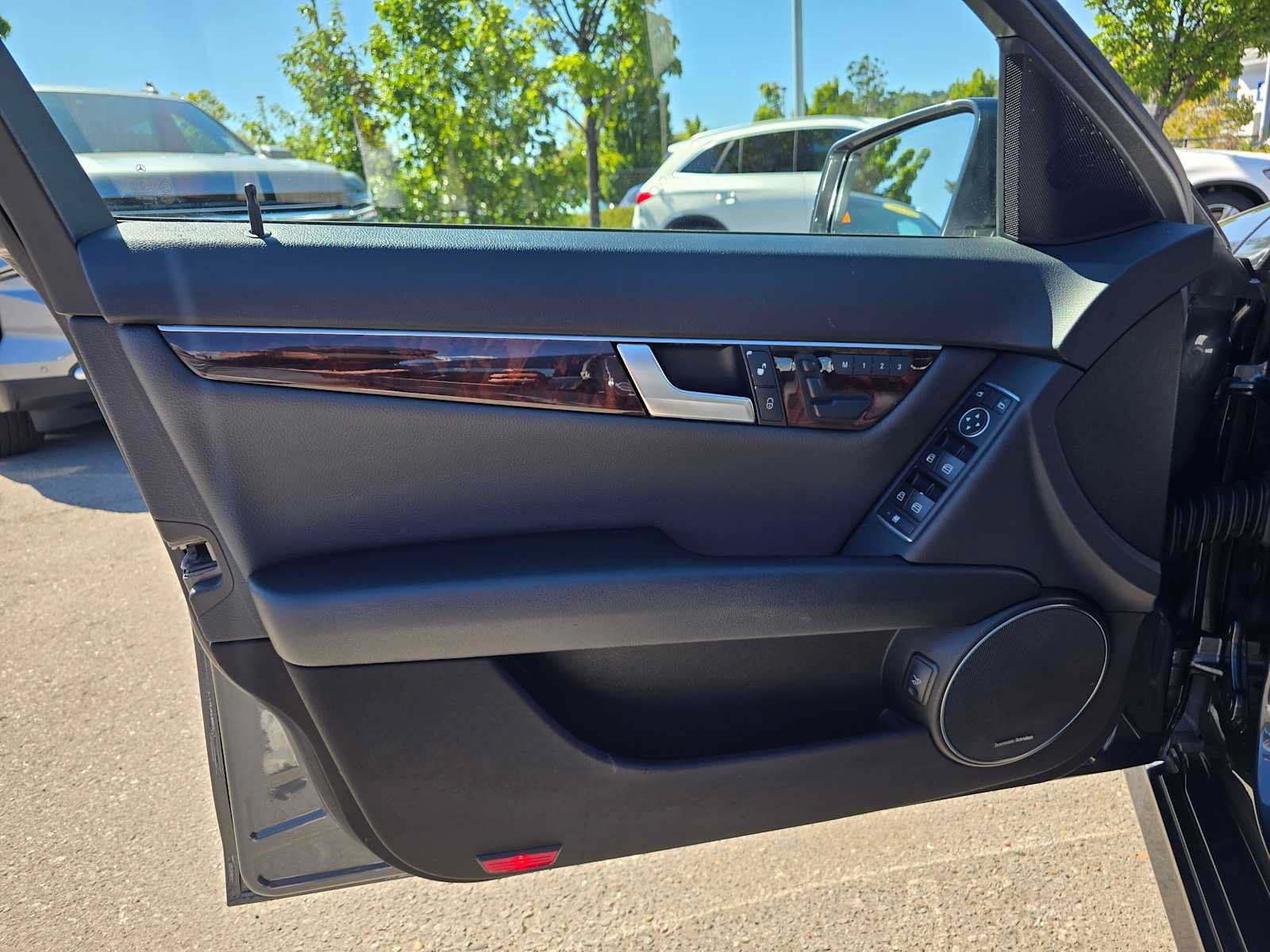 Used 2014 Mercedes-Benz C 250 Sedan image 19