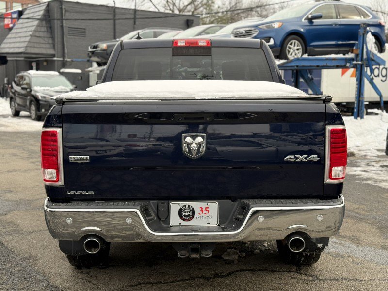 Used 2016 RAM 1500 Laramie w/ Convenience Group image 10