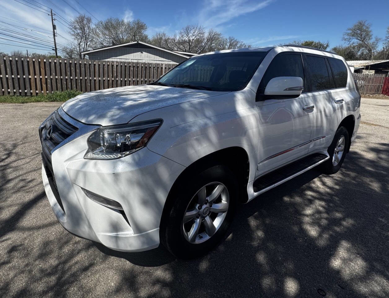 Used 2014 Lexus GX 460 image 1
