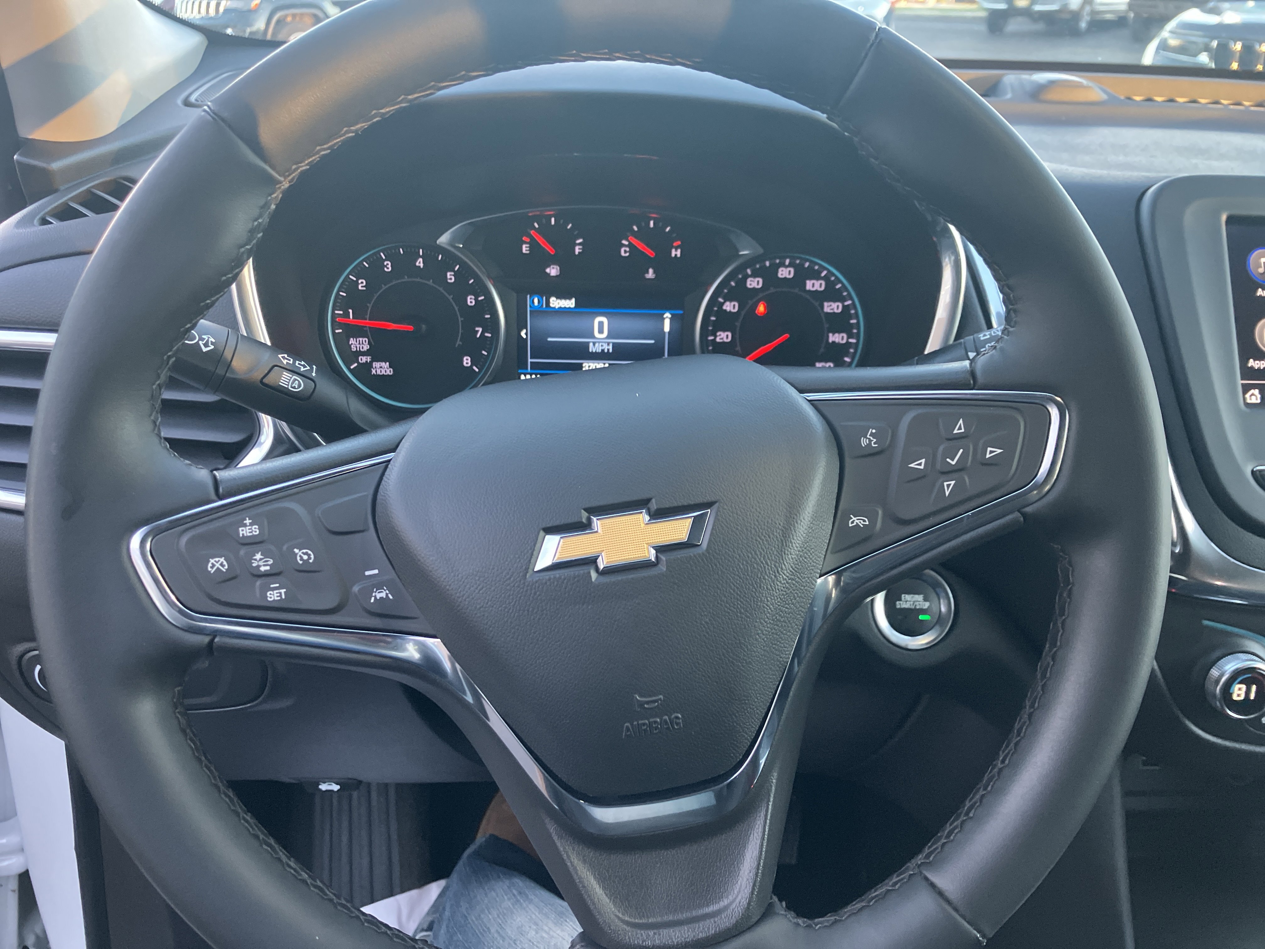 Used 2024 Chevrolet Equinox LT image 25