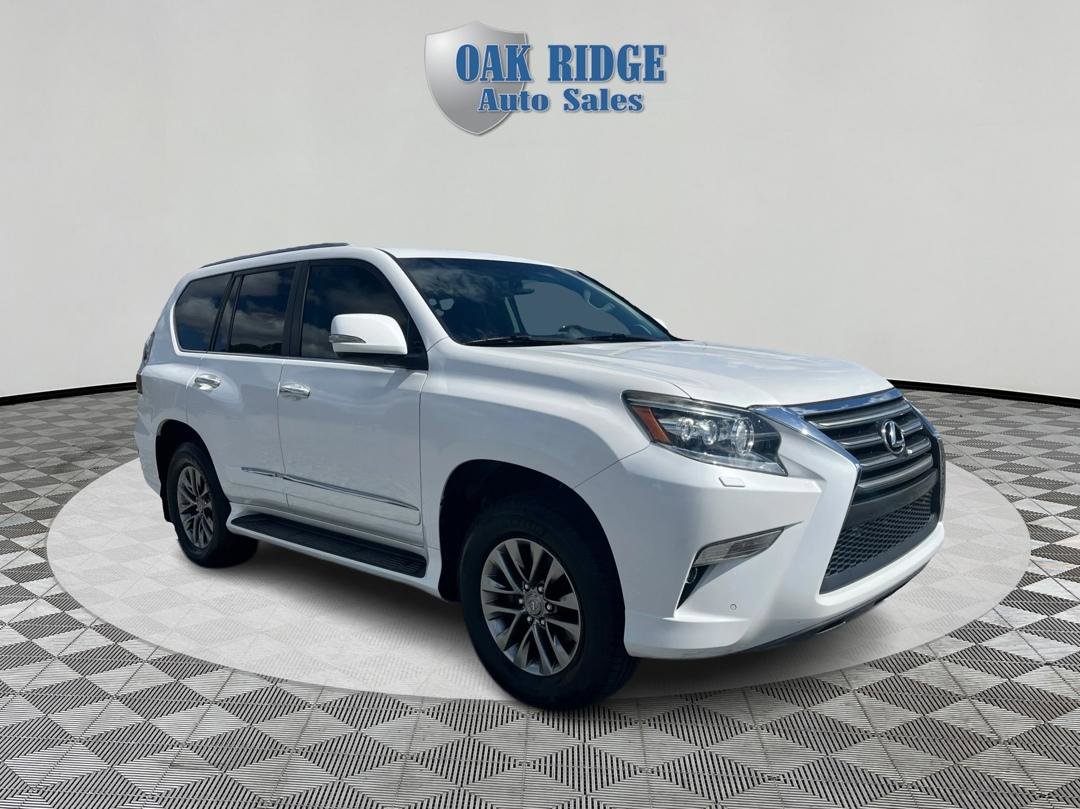 Used 2016 Lexus GX 460 Luxury w/ Preferred Accessory Package AWD/4WD image 3