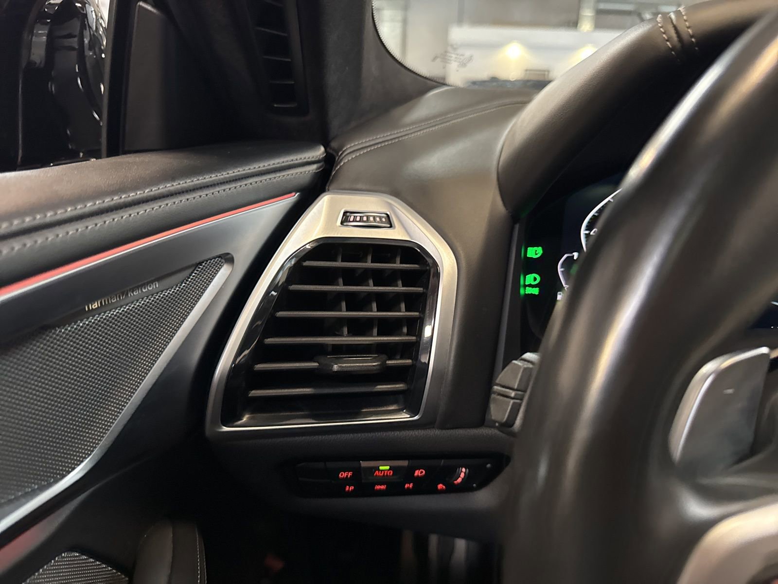 Used 2023 BMW M850i Gran Coupe xDrive image 37