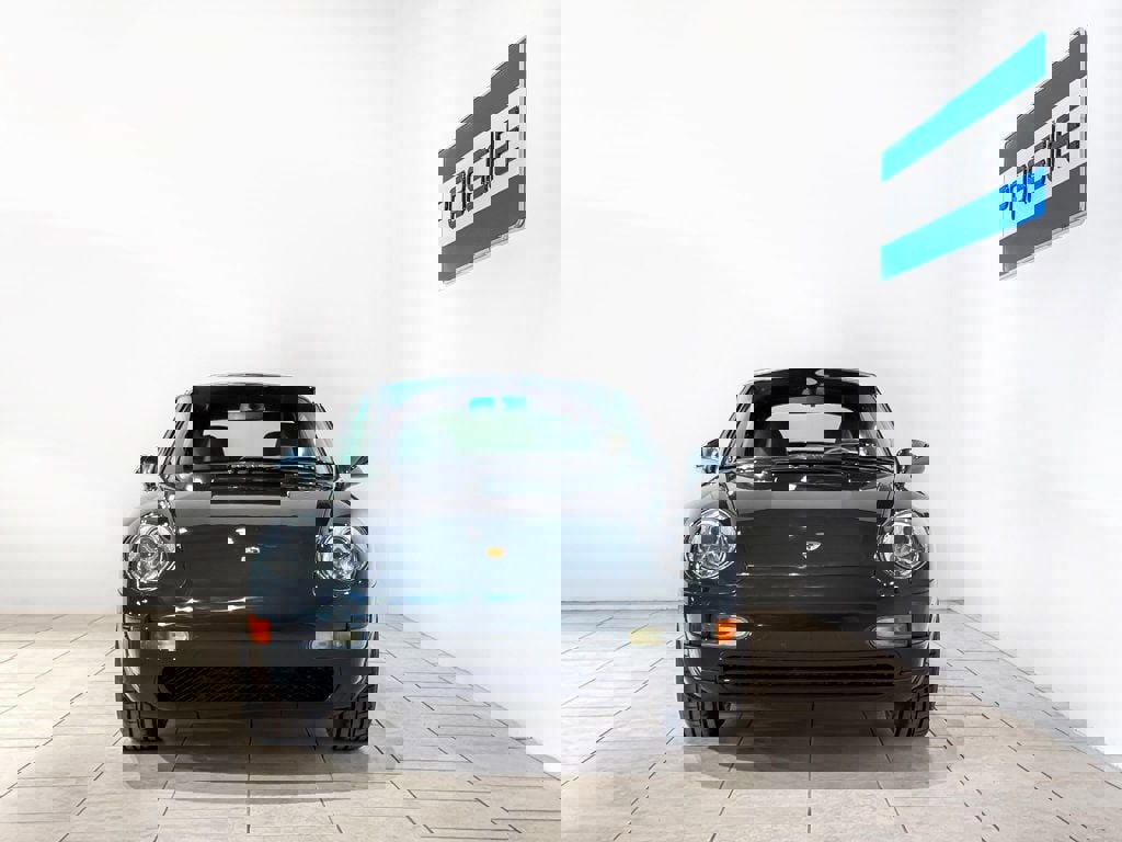 Used 1996 Porsche 911 Cabriolet image 11