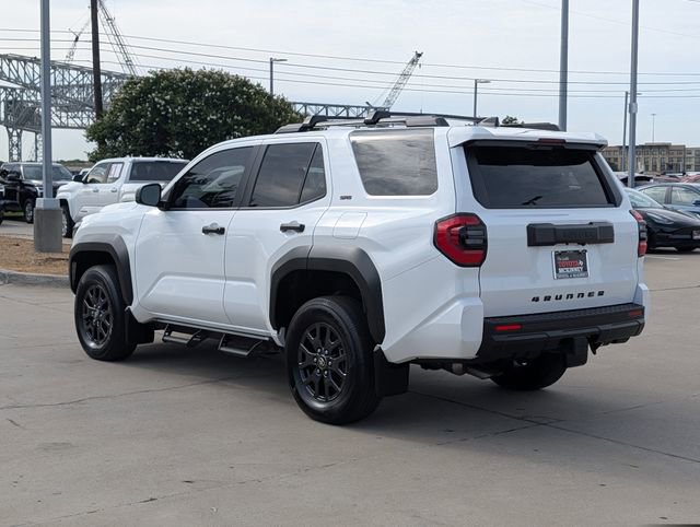 Used 2025 Toyota 4Runner SR5 AWD/4WD image 8