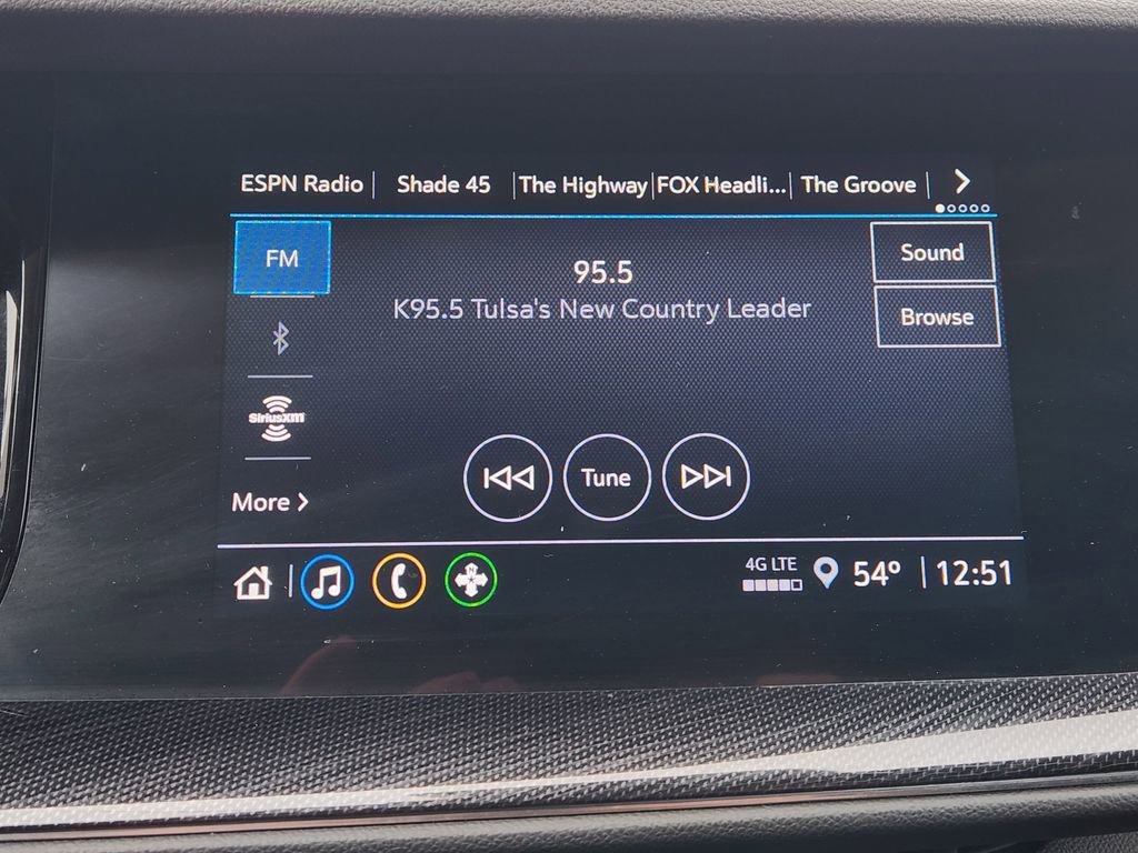 Used 2023 Buick Envision Preferred image 18