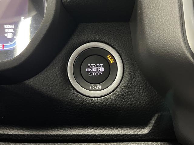 New 2026 RAM 1500 4x4 Crew Cab image 22