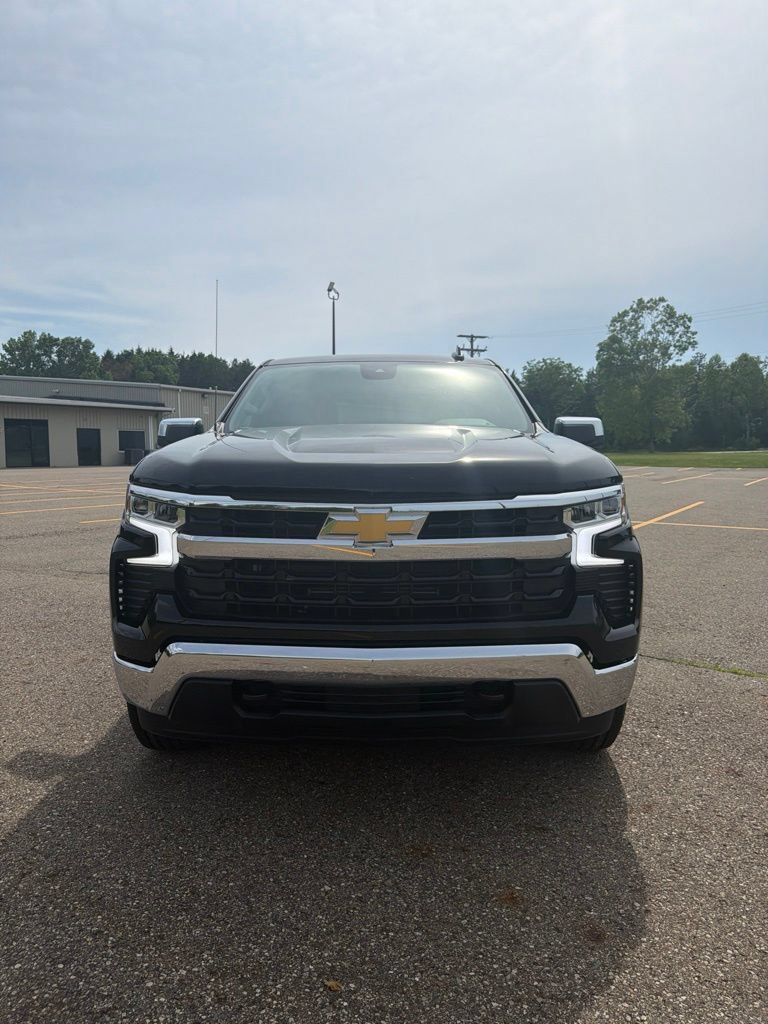 New 2026 Chevrolet Silverado 1500 LT AWD/4WD image 2