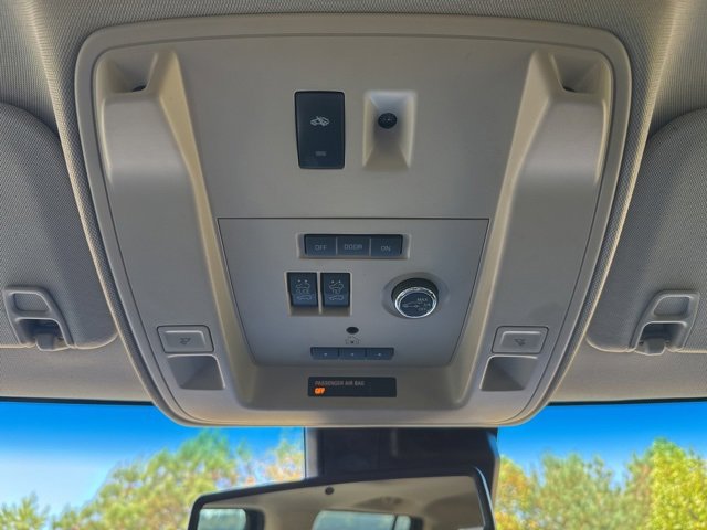 Used 2020 GMC Yukon XL Denali w/ Denali Ultimate Package image 30