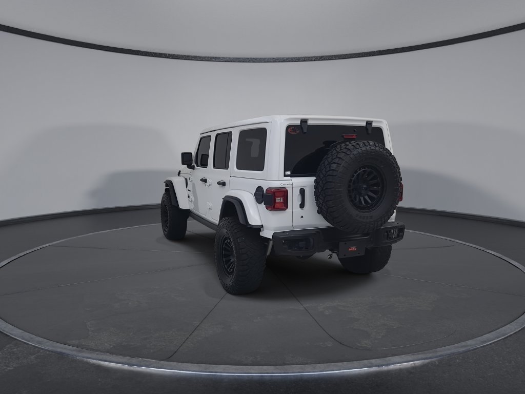 Used 2018 Jeep Wrangler Unlimited Sahara AWD/4WD image 15