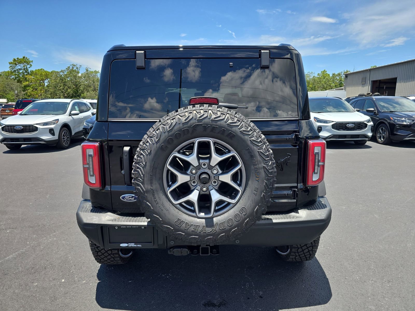 New 2025 Ford Bronco Badlands AWD/4WD image 5