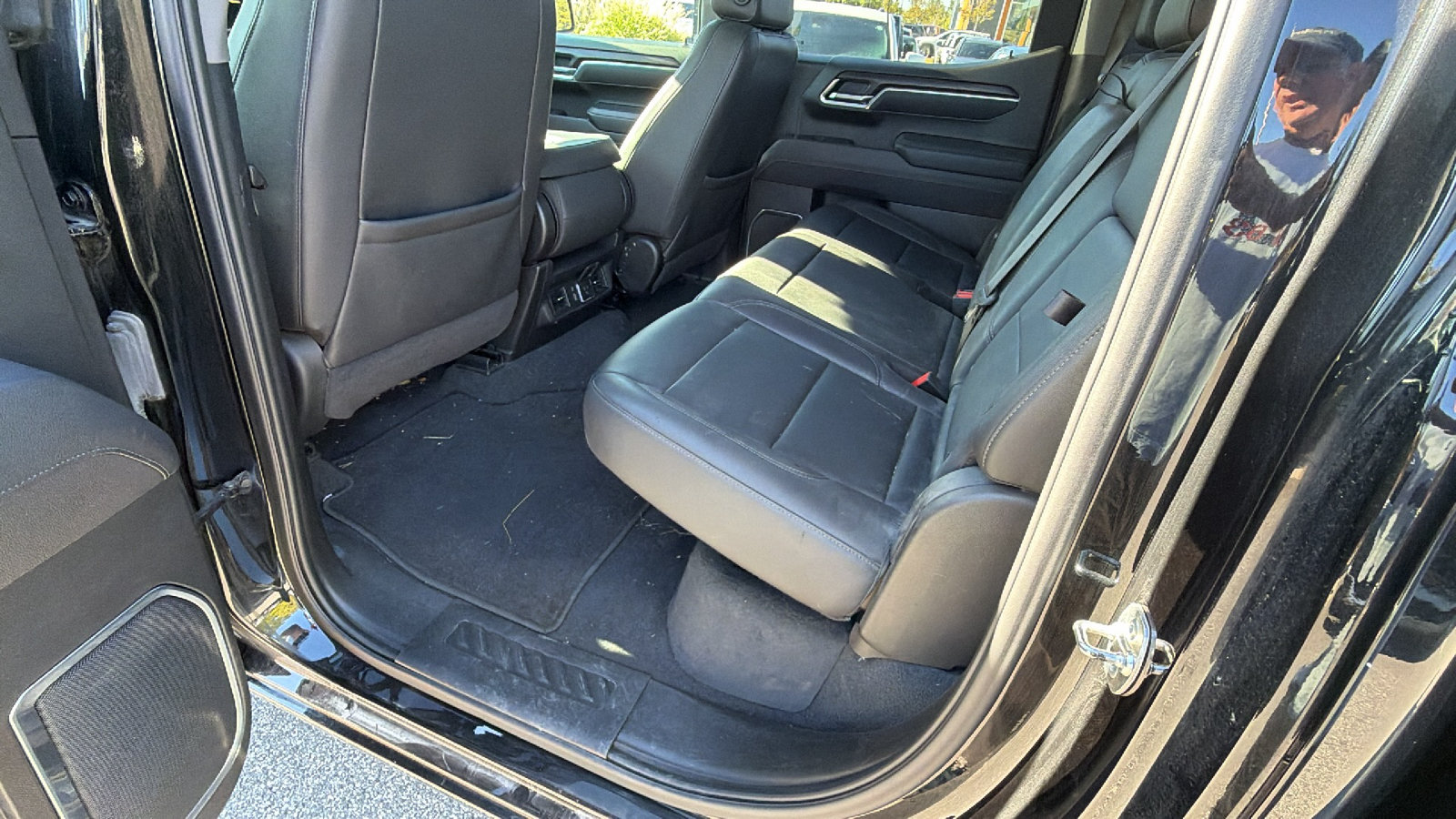 Used 2025 GMC Sierra 1500 SLT AWD/4WD image 23