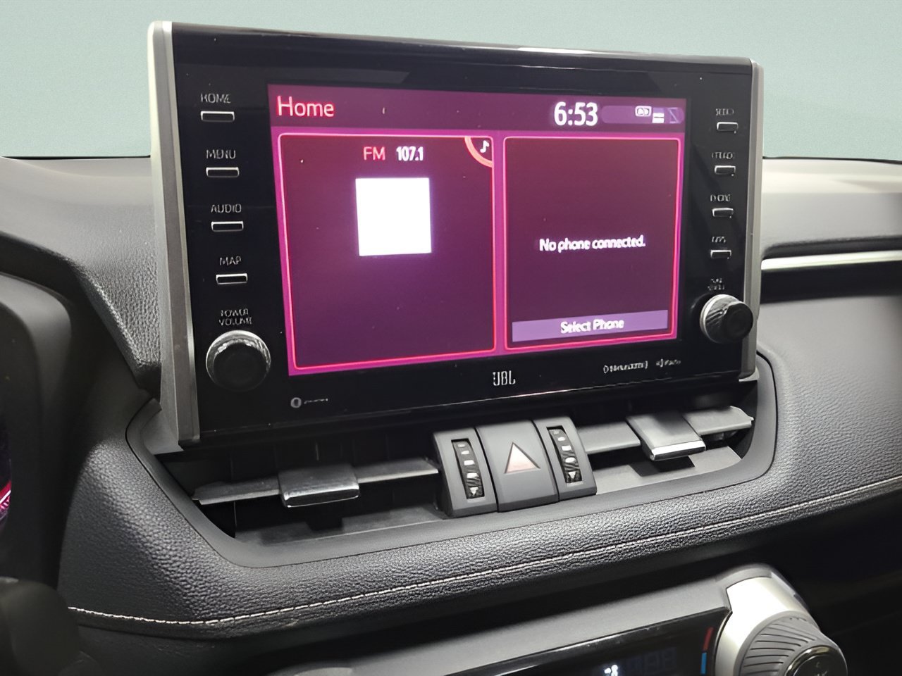 Used 2022 Toyota RAV4 Limited AWD/4WD image 30